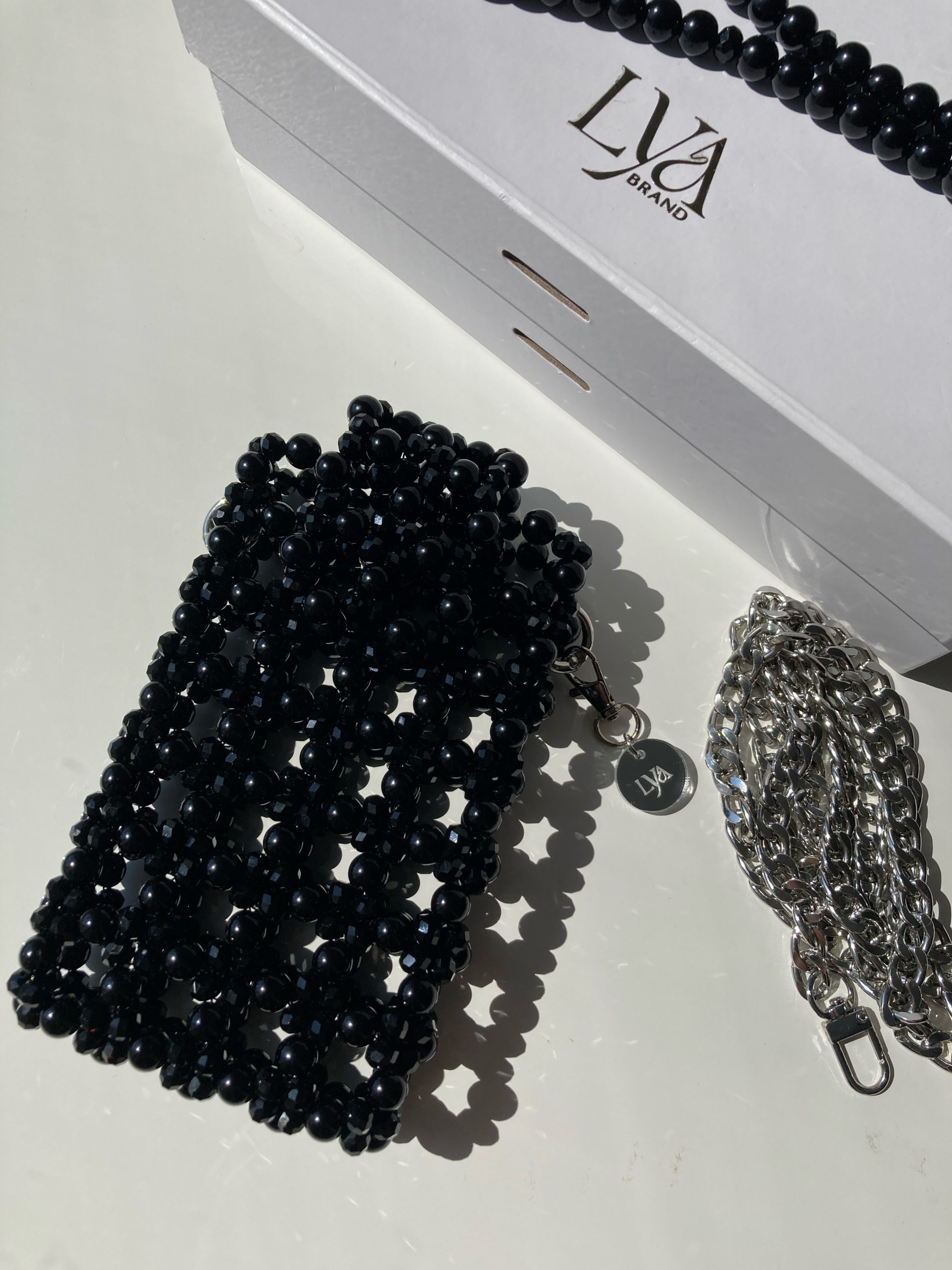 LYA Phone case - fekete - Image 3